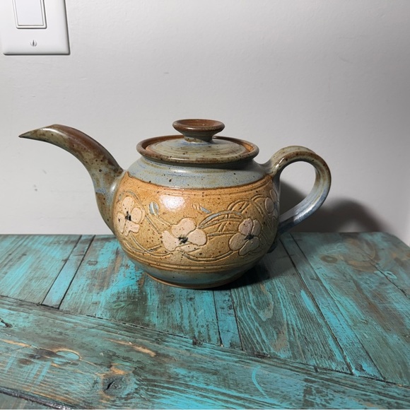 Vintage Pottery Salt Glazed Tea Pot Signed~Floral Design - Picture 2 of 16